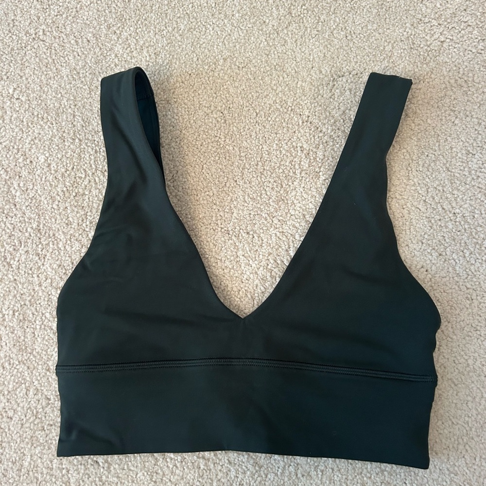 Lululemon shorts bra